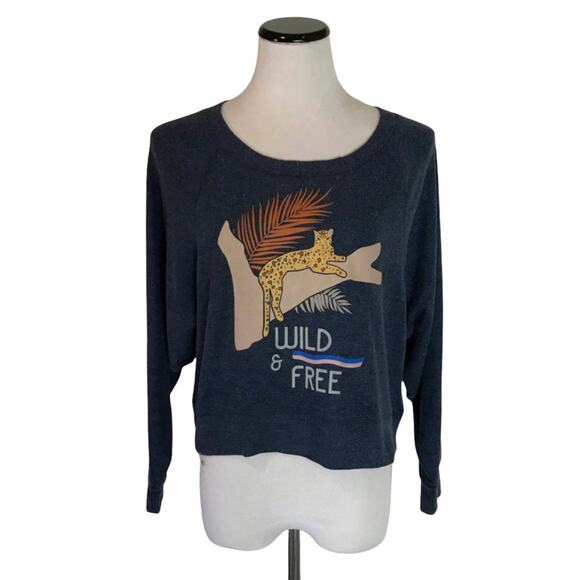 Chaser Wild & Free Avalon Simply Chic Cropped Pullover - Picture 4 of 11